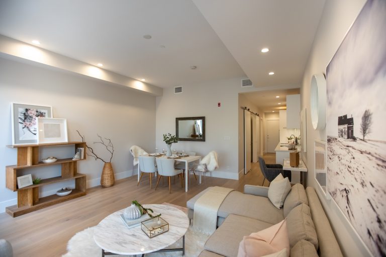 1591-bowser-avenue-chelsea-mews36